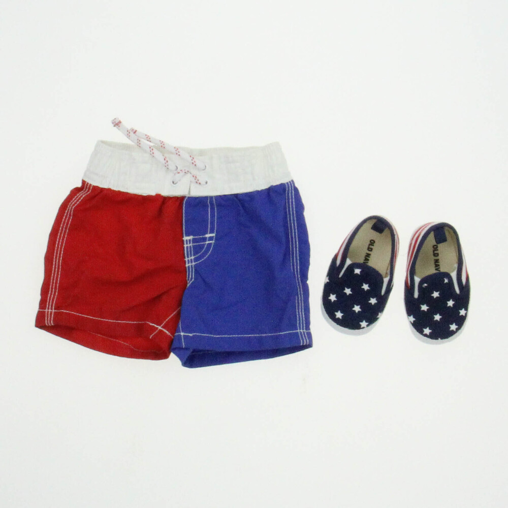 Gap | Old Navy Boys Red | White | Blue Trunks size: 0-6 Months